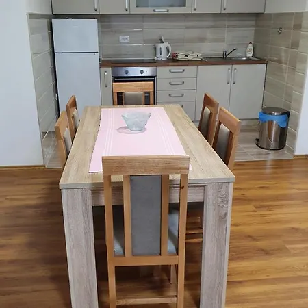 Apartman Maksim Delux