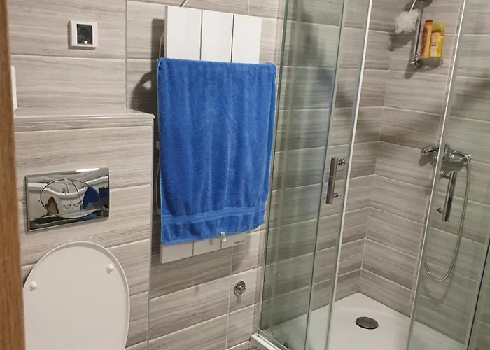 شقة Maksim Delux زلاتيبور