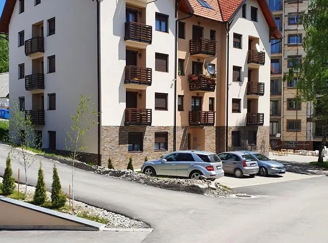 شقة Maksim Delux *